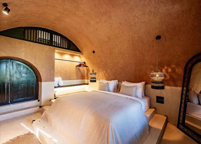 Bedouin Loft Pererenan Villa